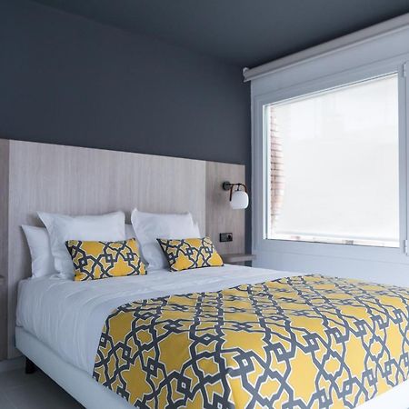 Apartamentos Las Torres Madrid Dış mekan fotoğraf