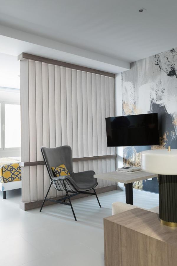 Apartamentos Las Torres Madrid Dış mekan fotoğraf