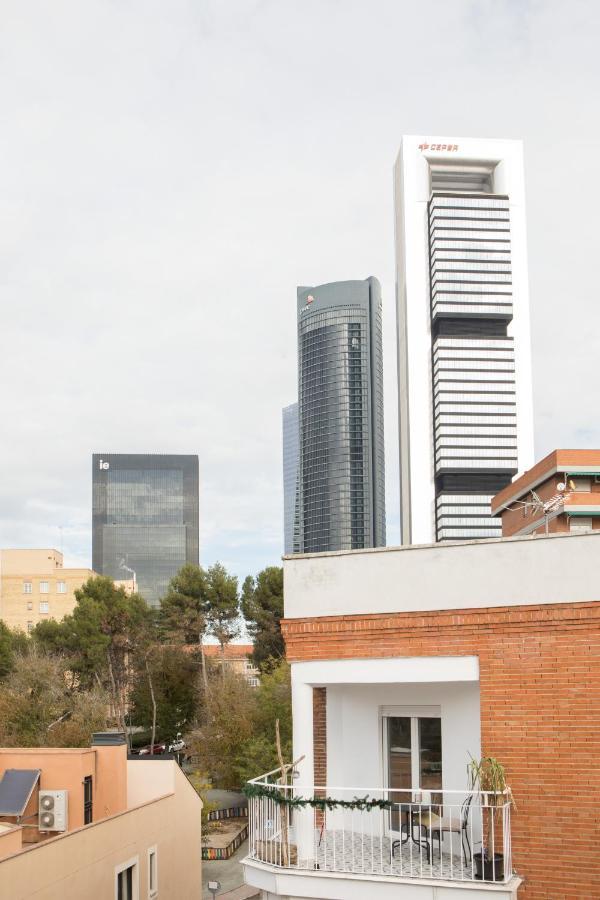 Apartamentos Las Torres Madrid Dış mekan fotoğraf