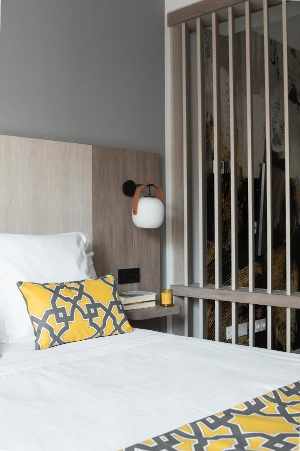 Apartamentos Las Torres Madrid Dış mekan fotoğraf