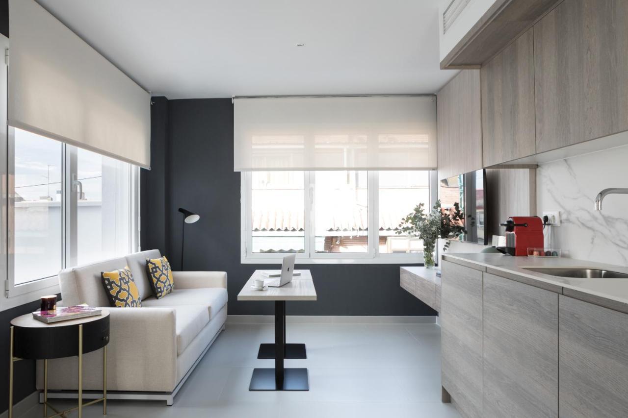 Apartamentos Las Torres Madrid Dış mekan fotoğraf