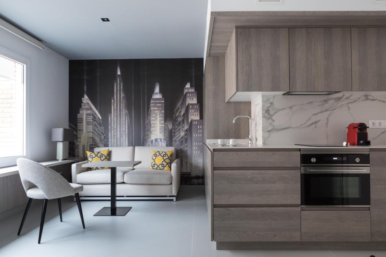 Apartamentos Las Torres Madrid Dış mekan fotoğraf