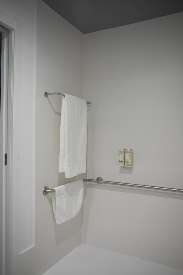 Apartamentos Las Torres Madrid Dış mekan fotoğraf