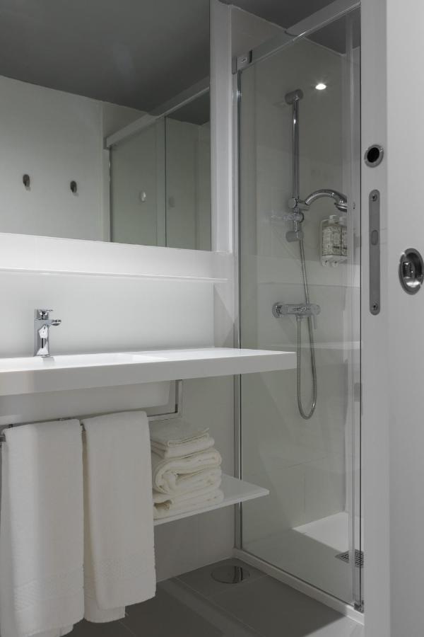 Apartamentos Las Torres Madrid Dış mekan fotoğraf
