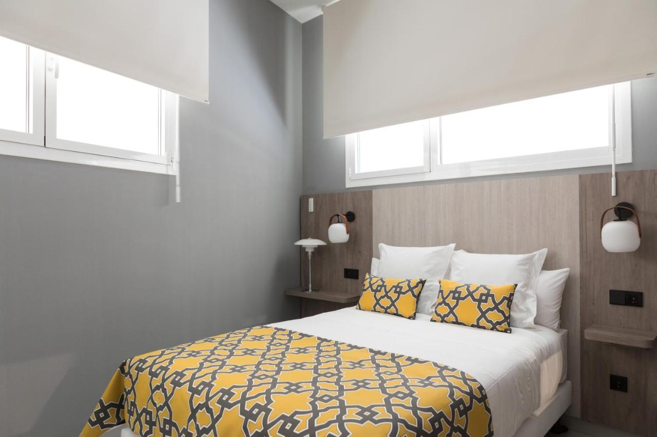 Apartamentos Las Torres Madrid Dış mekan fotoğraf