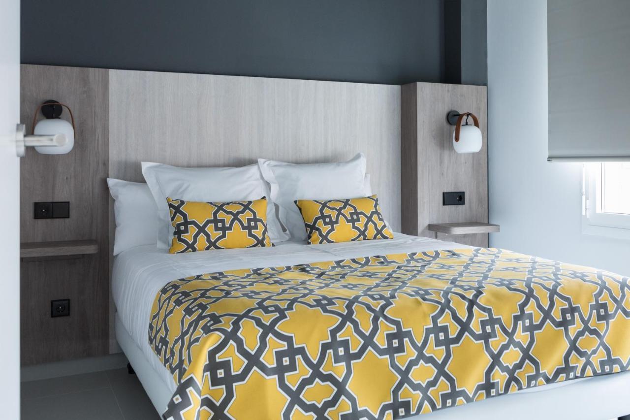 Apartamentos Las Torres Madrid Dış mekan fotoğraf