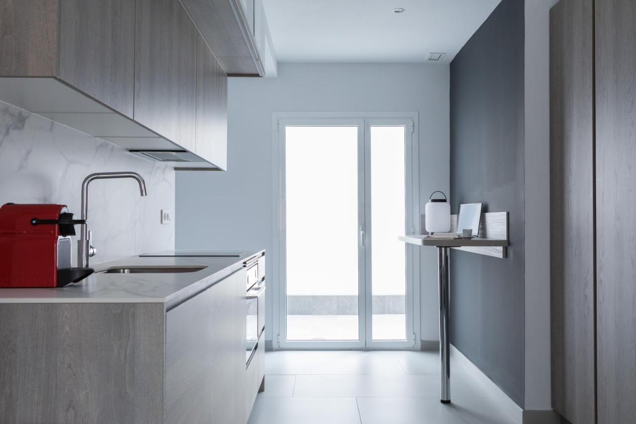 Apartamentos Las Torres Madrid Dış mekan fotoğraf